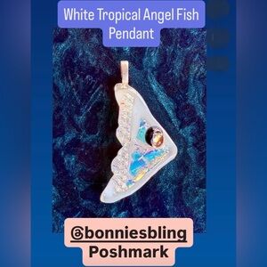 Bonnie’s Bling One of a Kind Fused Glass Jewelry and Accessories to Wear.